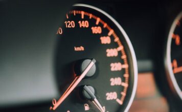 Kod uvezenih automobila u Hrvatskoj veća je vjerojatnost da je kilometraža vraćena