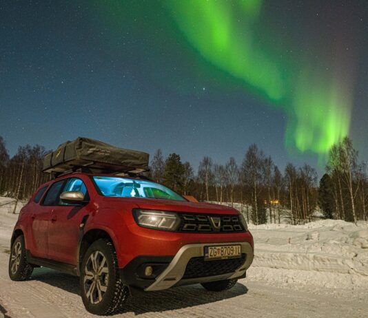 Dacia Duster i Hrvoje Juri? u lovu na polarnu svjetlost