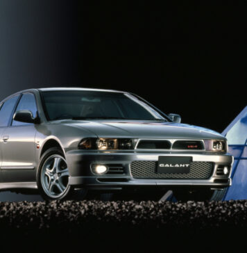 Dual injection motori