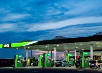 Od ponedjeljka na mnogim benzinskim postajama ne?e biti goriva, poru?uju MOL i Ma?ari