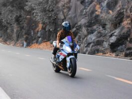 Kako bi ceste bile sigurne za voza?e mopeda i motocikala ali i za druge sudionike u prometu, donosimo vam bitne savjete i preporuke