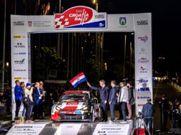 Andrej Plenkovi? pred mnoštvom oduševljenih oktanskih fanova zamahnuo je hrvatskom trobojnicom ozna?ivši start 3. utrke WRC-a u 2022.