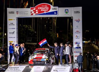 Andrej Plenkovi? pred mnoštvom oduševljenih oktanskih fanova zamahnuo je hrvatskom trobojnicom ozna?ivši start 3. utrke WRC-a u 2022.