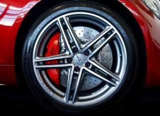 Koja ku?anska sredstva najbolje pomažu u ?iš?enju automobilskih naplataka?