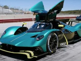 Aston Martin Valkyrie Pro na stazi! Pogledajte video