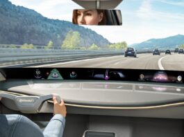 Revolucionarni head-up displej: Zamijenit ?e klasi?ne instrumente u automobilima?