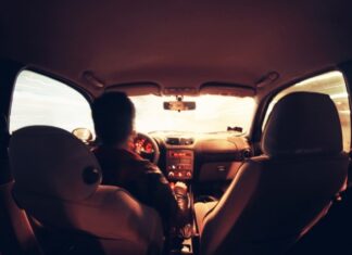 Francuzi nude novac voza?ima koji ?e prevesti barem još jednog putnika!