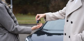 Kako izbjeći prevare prilikom kupnje rabljenog automobila: 10 najčešćih prevara