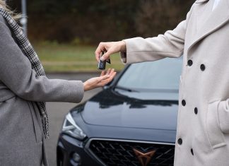 Hrvatima je potrebna gotovo godišnja plaća da bi si priuštili rabljeni automobil, što je više nego za većinu Europljana