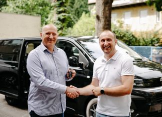 Opel je Klinici za dječje bolesti Zagreb ustupio na korištenje vozilo – Opel Zafiru Life