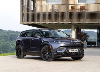 Ljudi, je li to moguće? Kupio skoro novi auto za ‘sitnicu’ i kompletno ga popravio za samo 100 eura!