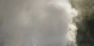 Na koje kvarove ukazuje dim iz auspuha?