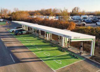 Eleport otvorio najveći hub punionica za električne automobile u Hrvatskoj u trgovačkom centru King Cross Zagreb