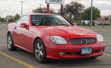 30. rođendan: Mercedes-Benz SLK – automobil koji je roadster učinio svakodnevnim