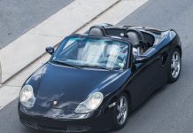 30. rođendan: Porsche Boxster – automobil koji je spasio Porsche i redefinirao moderni roadster