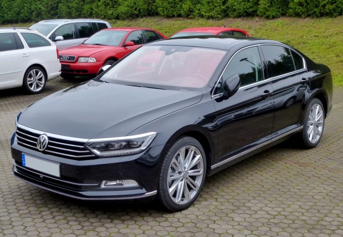 VW_Passat_B8_Limousine_2.0_TDI_Highline